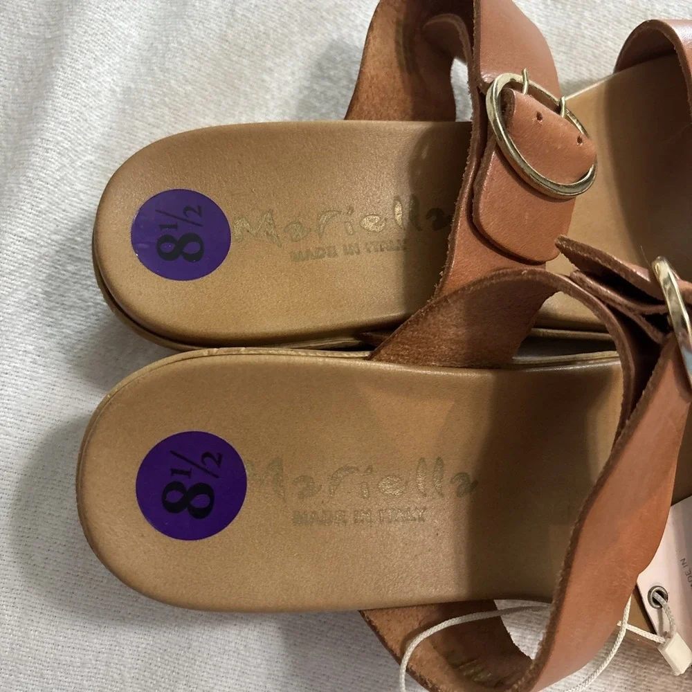 Mariella tan leather